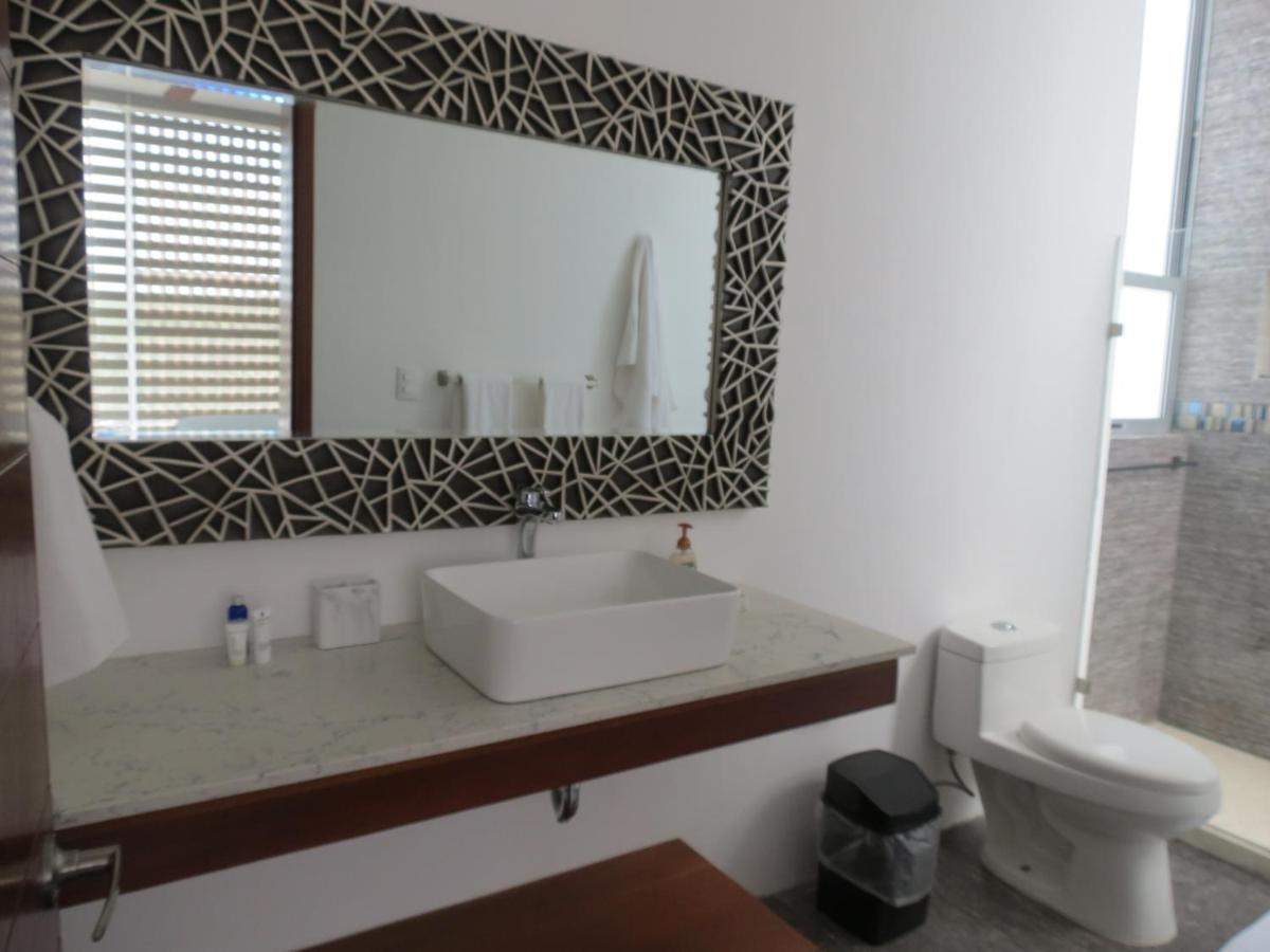 Riviera Maya Luxury Oceanfront Condo Akumal Exteriör bild