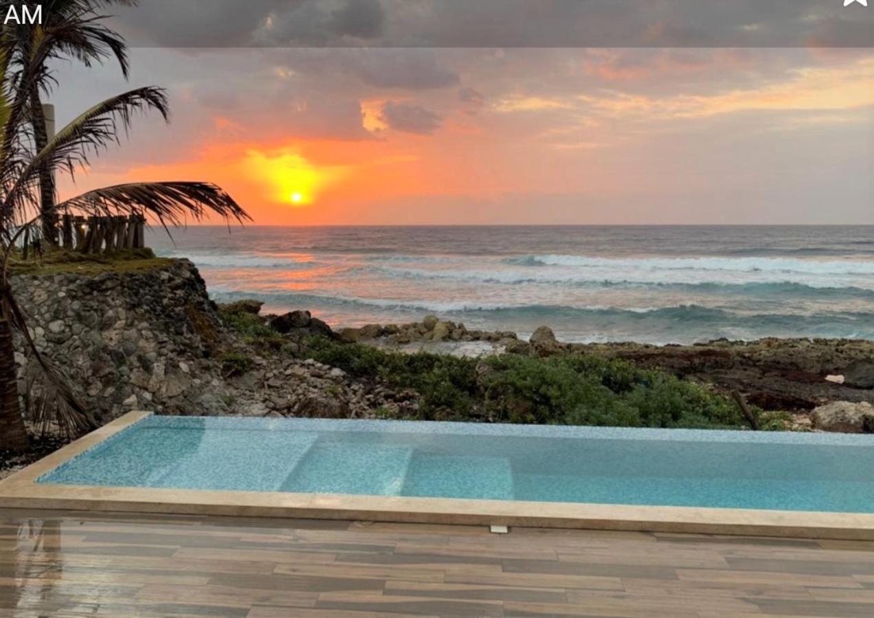 Riviera Maya Luxury Oceanfront Condo Akumal Exteriör bild